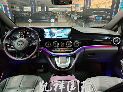 进口奔驰威霆4驱带双侧电动门个性定制(图4)