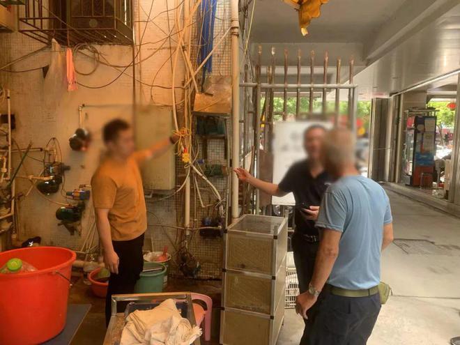 【通报】澄海某医院急诊科医生无故不接诊等情况被通报批评、扣减绩效奖金(图7)
