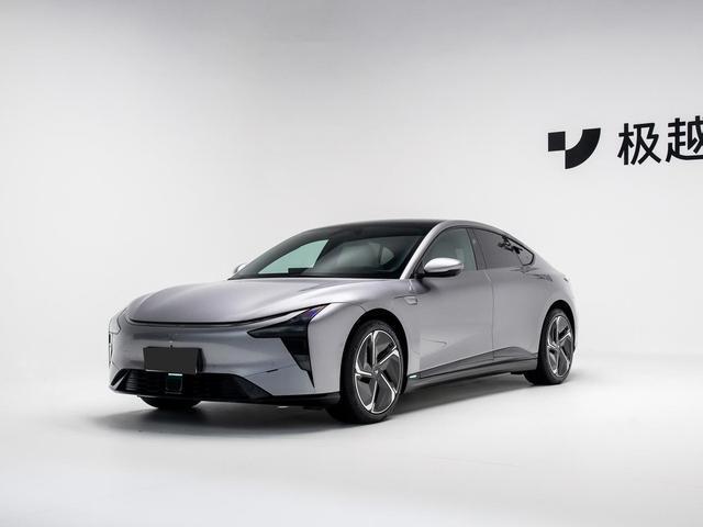 极越07对比小米SU7“最美7系”只卖1999万能打小米SU7吗？(图1)