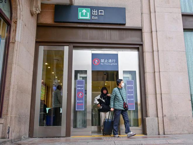 北京各大火车站99个单向门拆除更换！