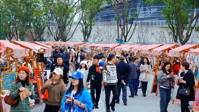 密集赛程服务升级五粮液文化体育中心2025精彩抢先看！(图7)