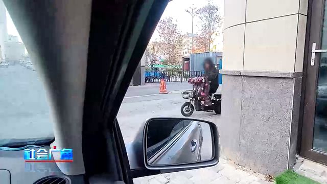 烟台这个小区的大门看着气派但是不安全！(图3)