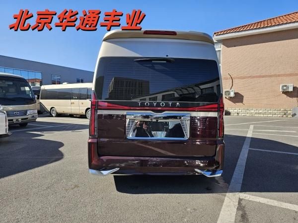 丰田海狮6座顶配4S店破底价！98万含税落地电动门全配置！(图2)
