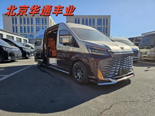 丰田海狮6座顶配4S店破底价！98万含税落地电动门全配置！
