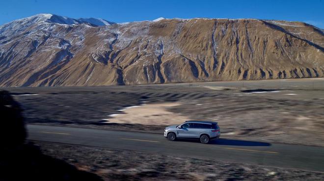 50万级最好的SUV！科技重构旗舰SUV腾势N9震撼上市(图8)