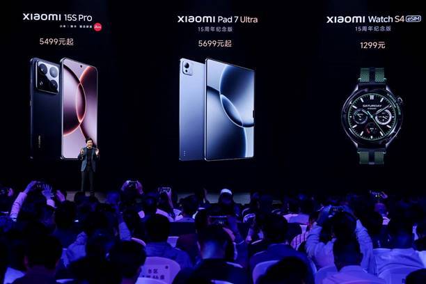 玄戒O1、小米YU7正式亮相雷军谈小米15周年：疾风知劲草用更坚实的成长回应一切