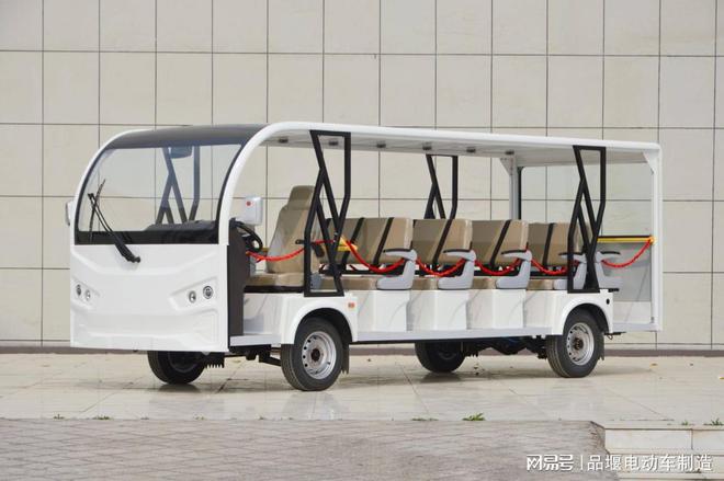 全封闭豪华电动观光车定制