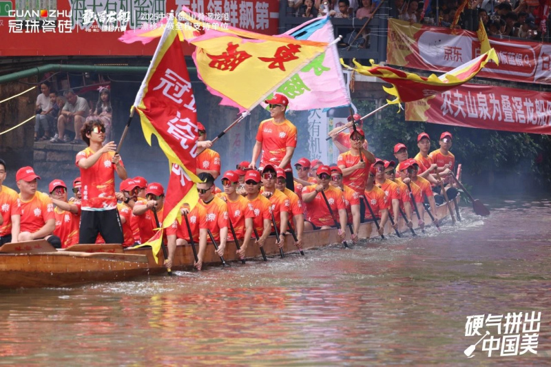 叠滘龙船漂移大赛全城沸腾！冠珠瓷砖全程支持叠滘东胜东队勇夺L弯赛道亚军(图2)