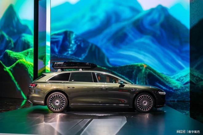 享界S9T亮相成都车展预售价328万起下半年爆款车型预定?(图6)