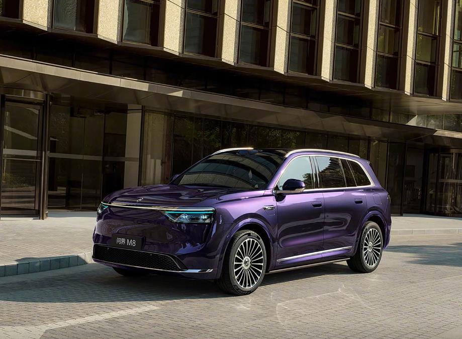 入门即顶配问界M8纯电版上市3598万起能火吗？(图4)