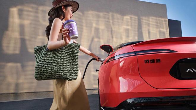 阿维塔06Ultra增程版上市：华为宁德赋能定义25万级智能新标杆(图4)