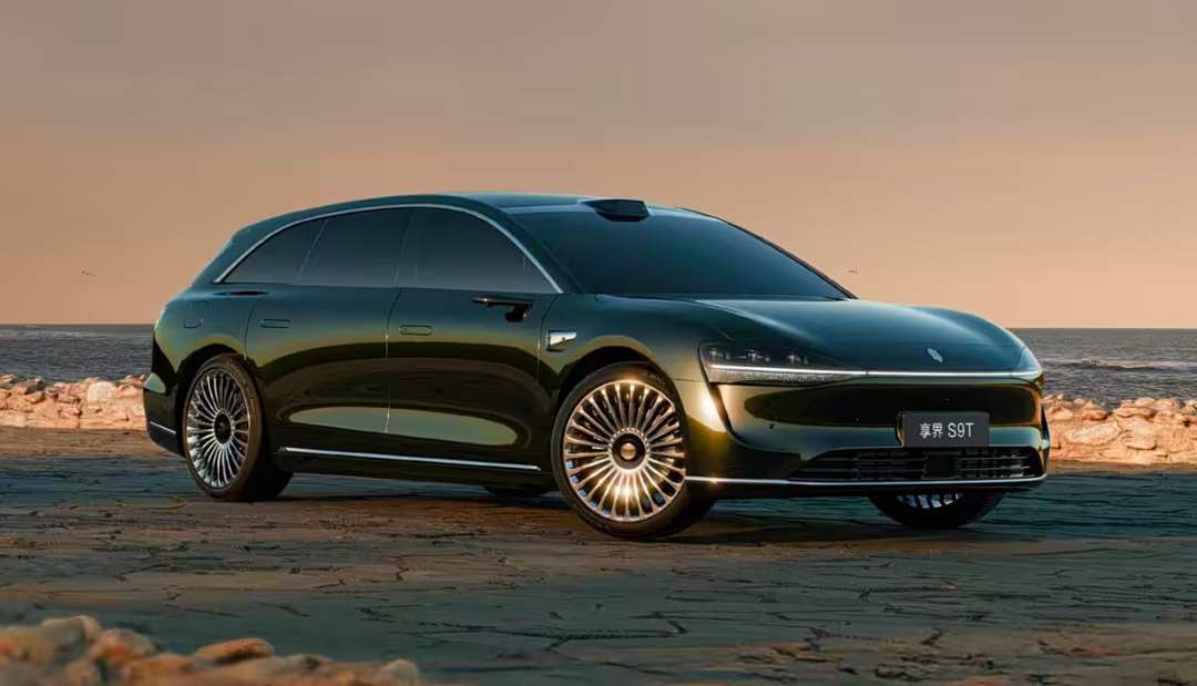 盘点2025成都车展国产豪车：岚图梦想家、极氪9X、享界S9T(图11)