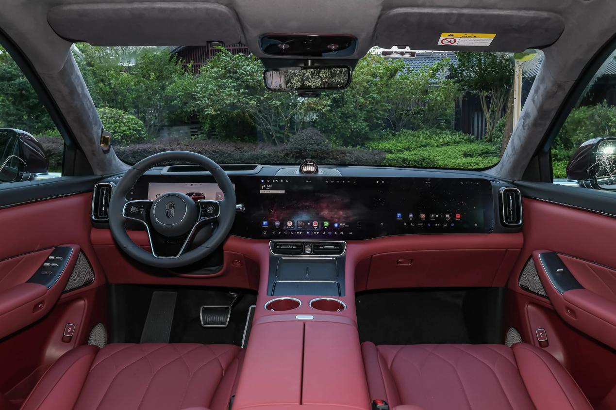 不做增程还有戏吗？问界M8纯电版实车直击3598万起值不值(图4)