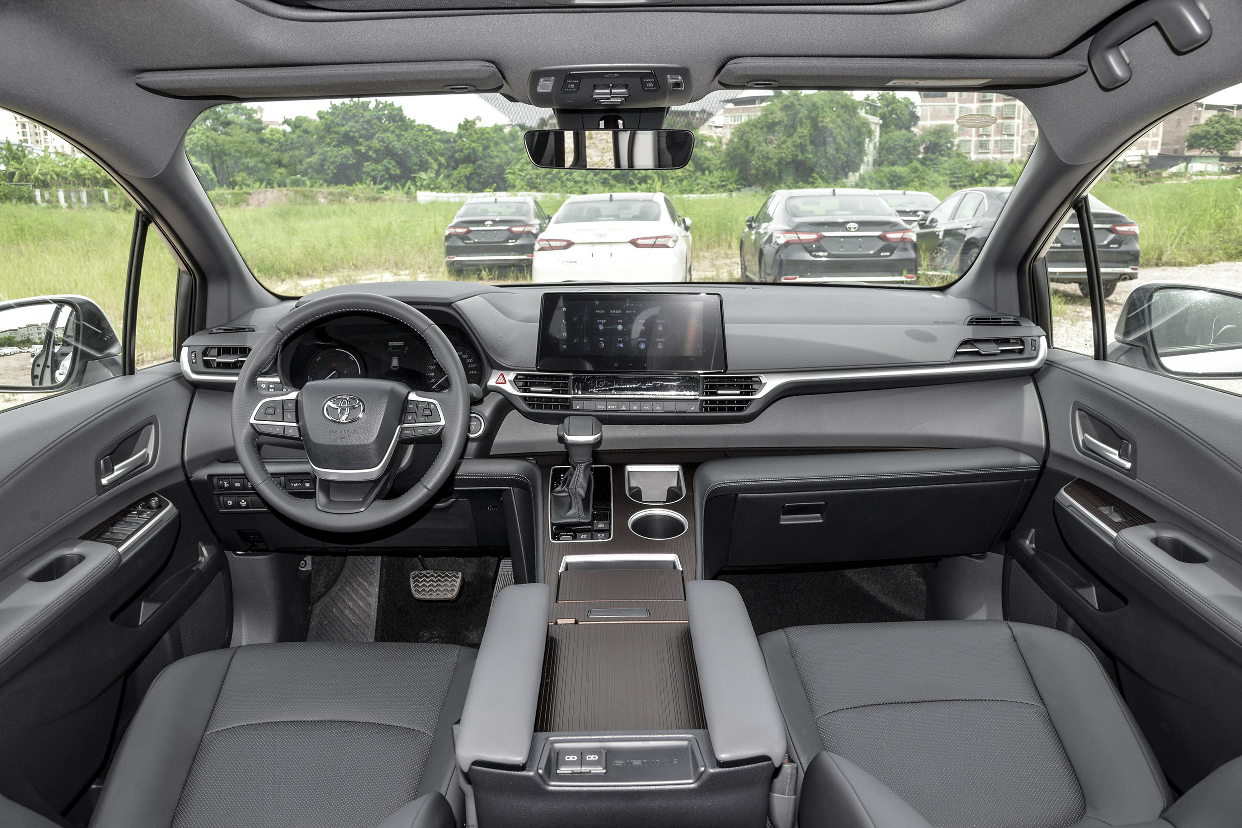 售3248万元起2026款丰田赛那上市！产品力如何？(图3)