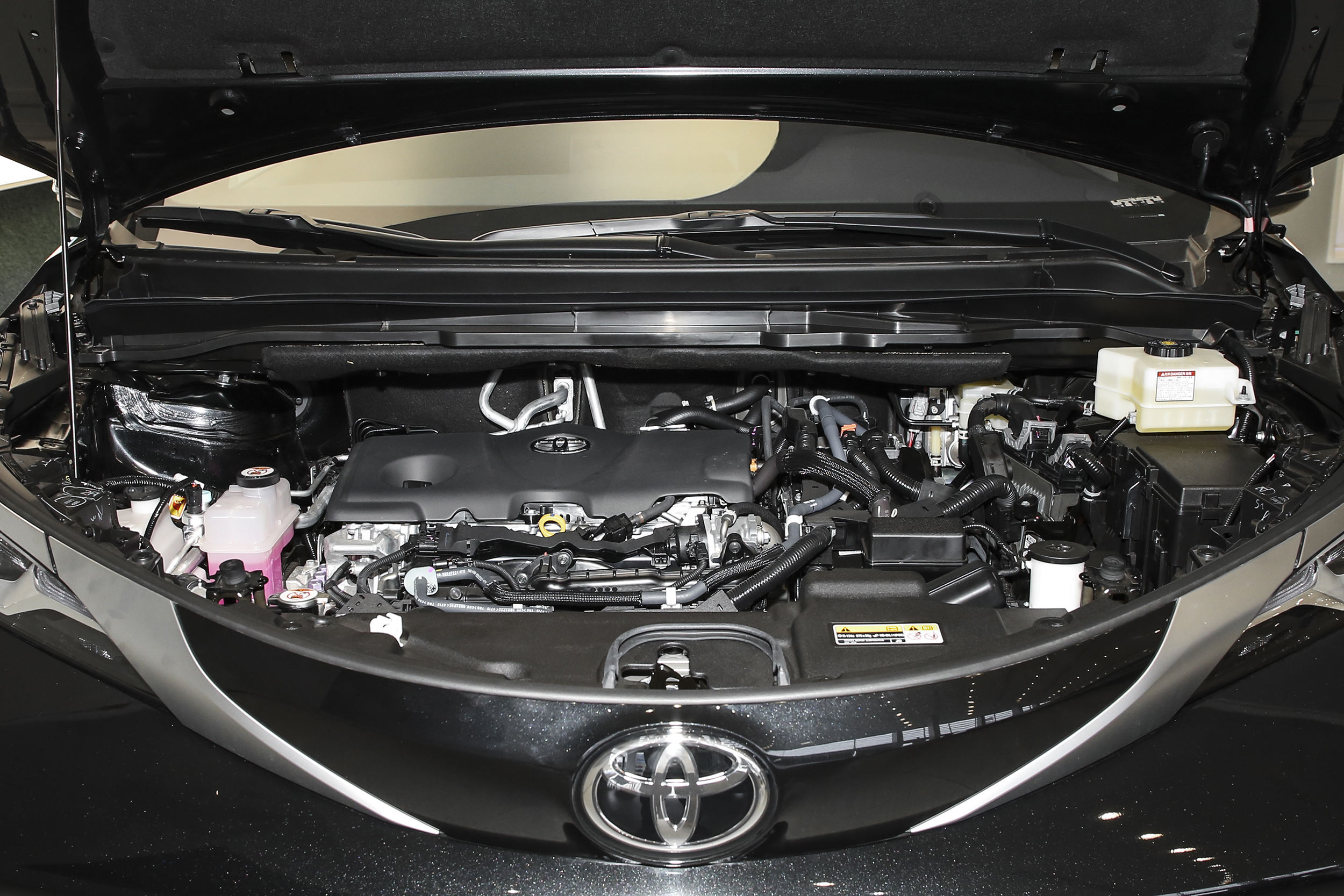 售3248万元起2026款丰田赛那上市！产品力如何？(图4)