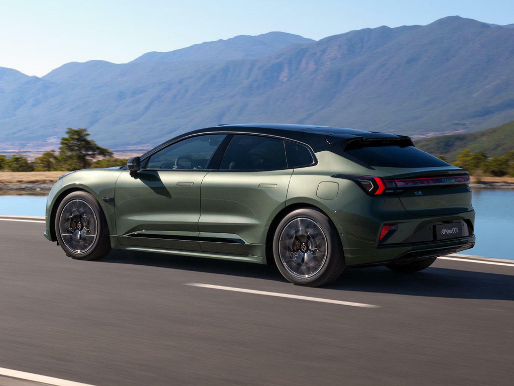 旅行车终于亲民！享界S9T上市售价3098万起配满血途灵(图11)