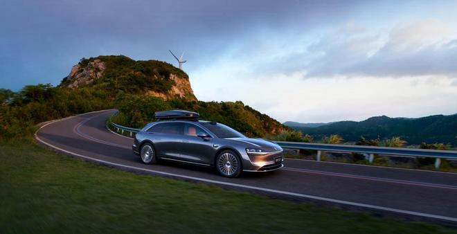 华为再出击享界S9T稳了(图2)