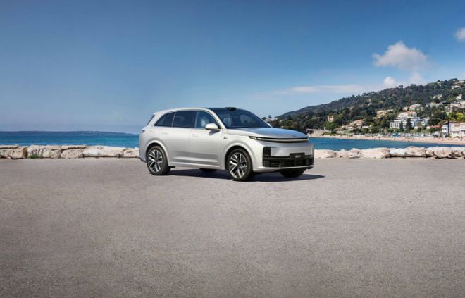 熊猫体育平台:理想汽车海报事件:自主品牌营销边界与责任思考(图5)