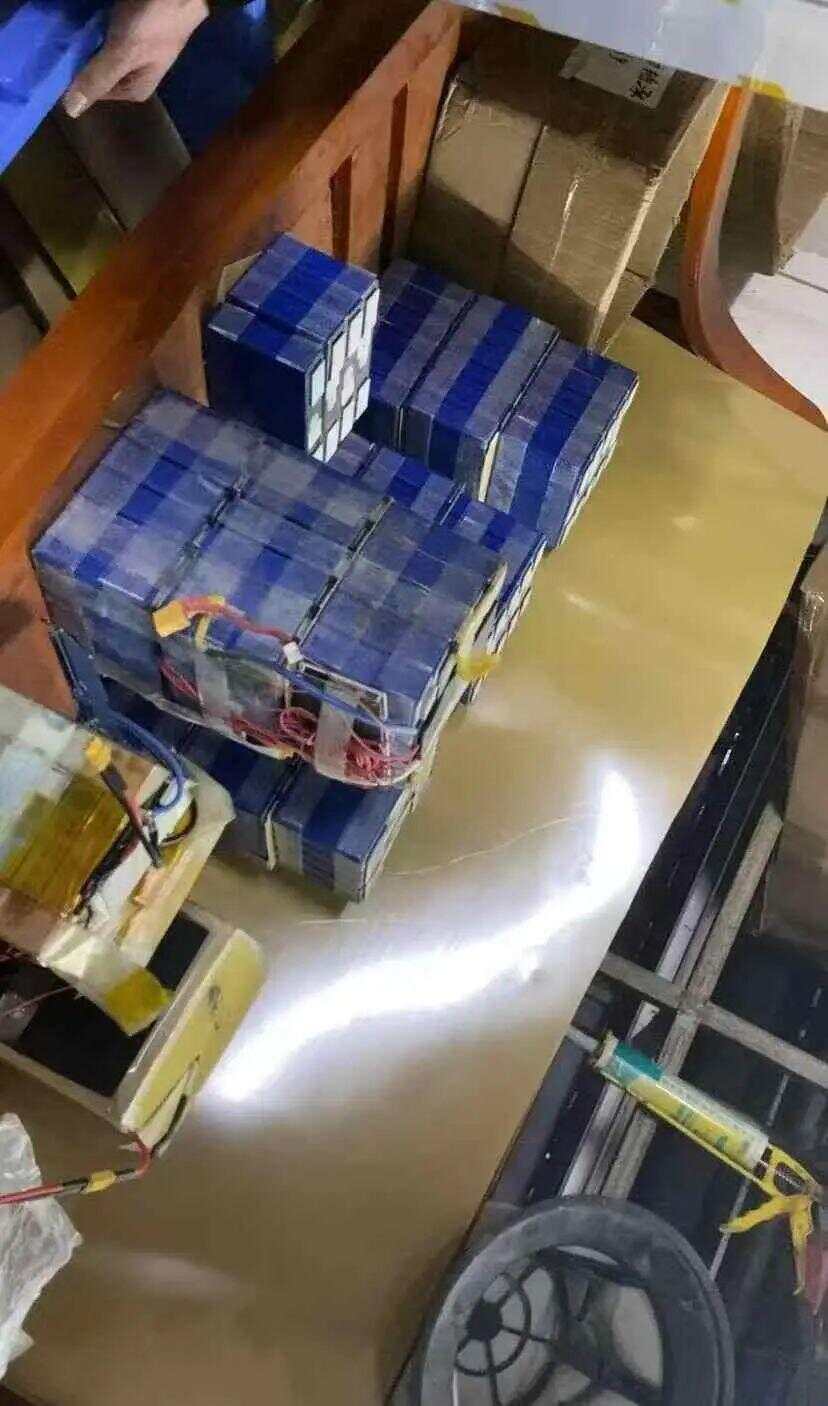 “暴力拆解”“超标改装”“无证经营”……废旧动力电池流向电动自行车市场深埋公共安全隐患(图7)