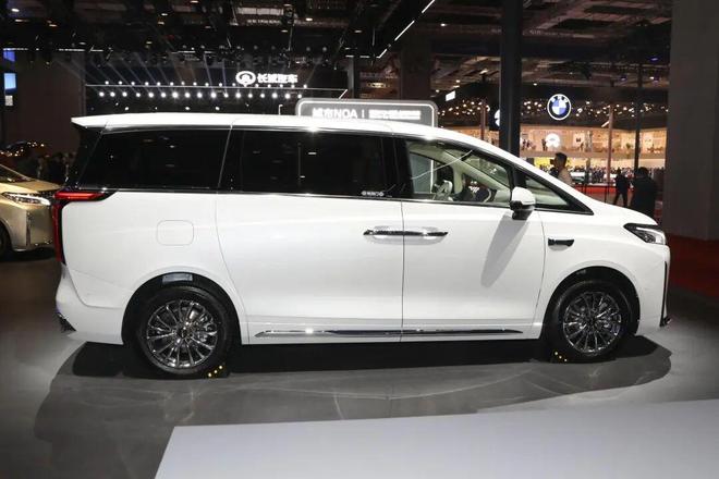 便宜4000元!魏牌高山7上市(图3)