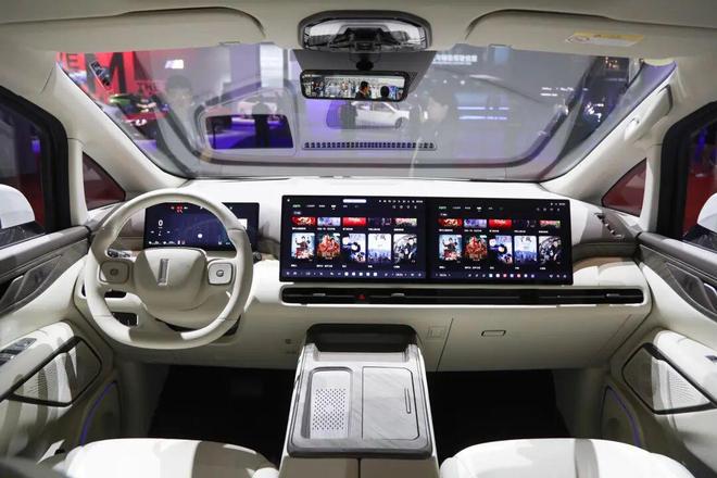 便宜4000元!魏牌高山7上市(图4)