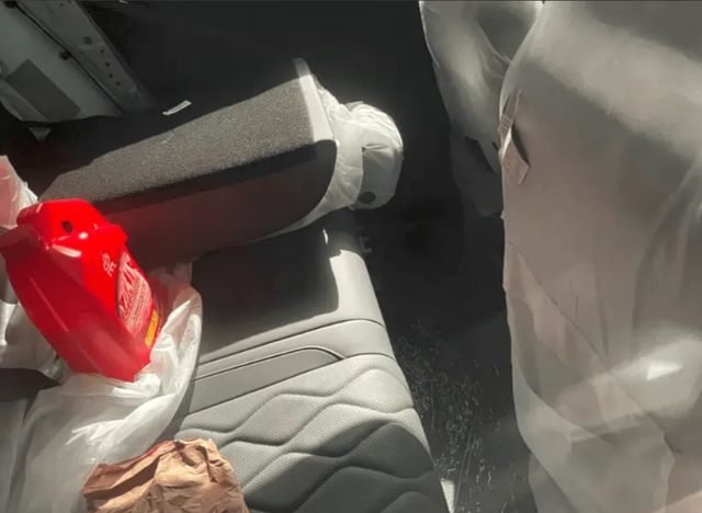 吉利银河星耀7实车曝光配15L插混动力能不能火关键看价格?(图5)