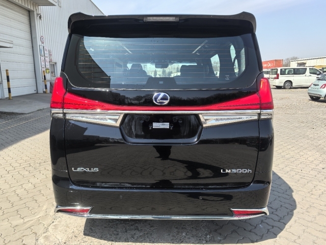 2023款雷克萨斯LM300h25油电混动七座台湾可分期首付低(图3)