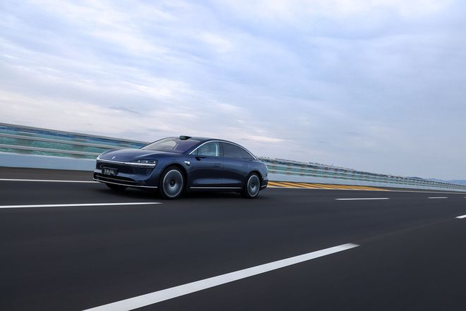 新款享界S9最新官图曝光余承东透露将于11月上市(图5)