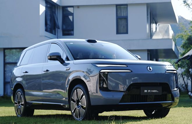 腾势N8L试驾总结:腾势能否再次腾飞在此一举(图7)