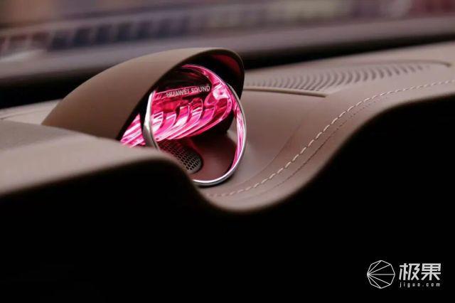 华为掀桌了!30万新款享界S9降维打击4个激光雷达+4电动门黑科技武装到牙齿(图19)