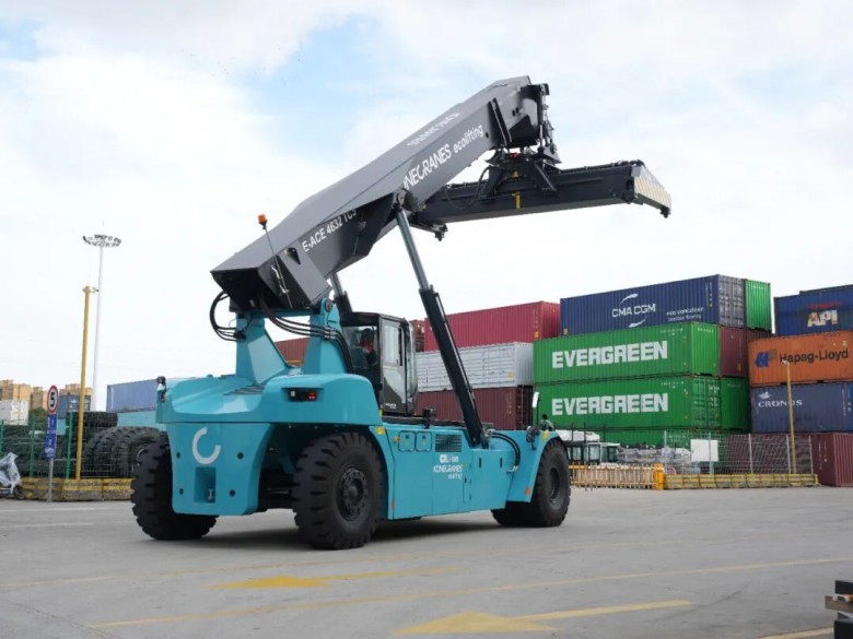 升级电动产品矩阵科尼全新电动正面吊重磅发布!(图6)