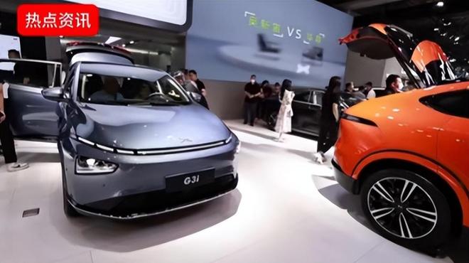 小鹏4S店服务翻车门夹伤顾客反要顾客赔钱？责任全推给消费者？(图10)