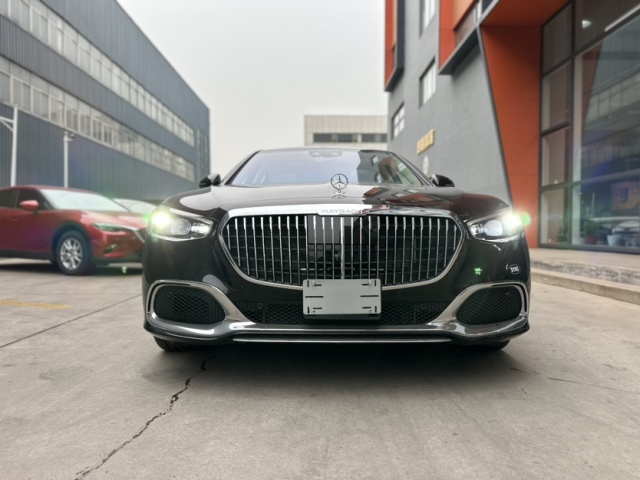 2025款迈巴赫S580彰显了其独特的魅力(图1)