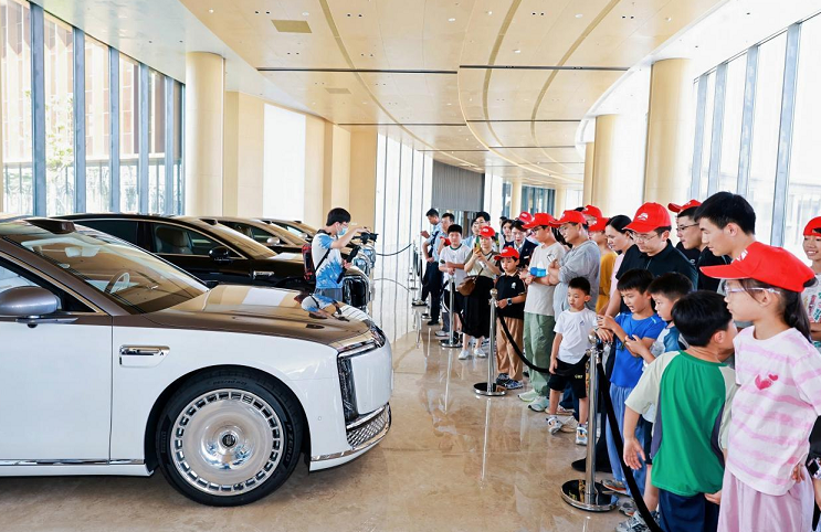 全国青少年走进合肥、芜湖汽车智能工厂体验“AI+汽车”科技魅力