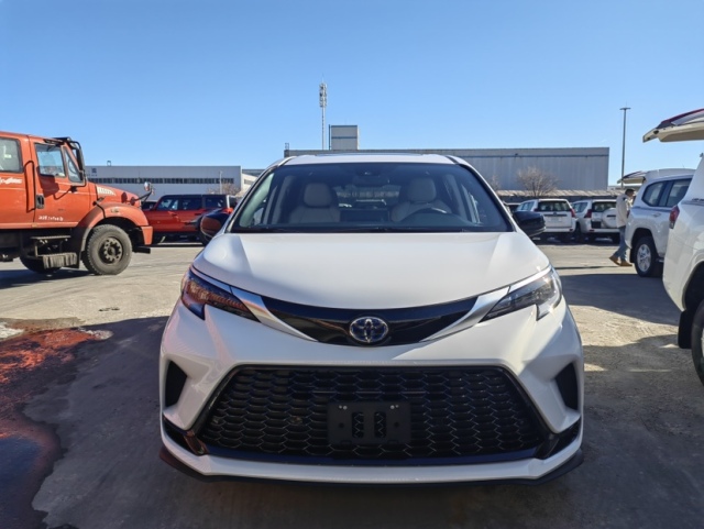 2025款丰田塞纳报价多少25L混动