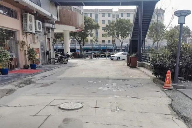 告别“脏乱差”拥抱“烟火气”：庄行镇以“破局思维”唤醒沉睡物业