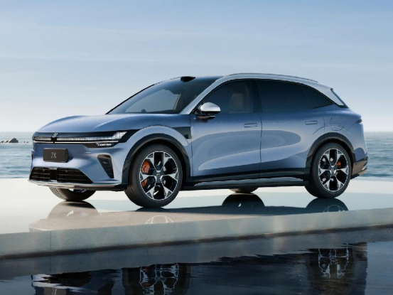 标配冰箱彩电大沙发！焕新极氪7X上市限时2198万起！