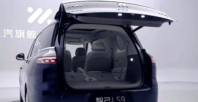 智己经销商：LS9订单半个月过万最烦恼的是“交不出车”(图5)