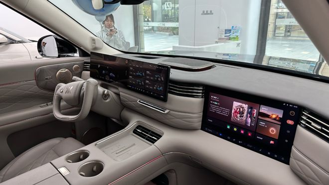 智己经销商：LS9订单半个月过万最烦恼的是“交不出车”(图8)