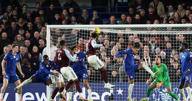 沃特金斯双响维拉2-1切尔西造两大百年神迹11连胜宣战阿森纳(图7)