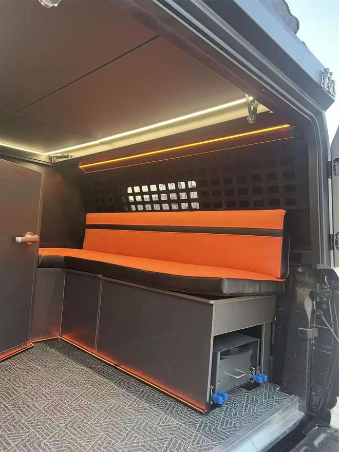 今年旅居车爆款！11月28亮相成都房车展主打2人轻奢旅居(图10)