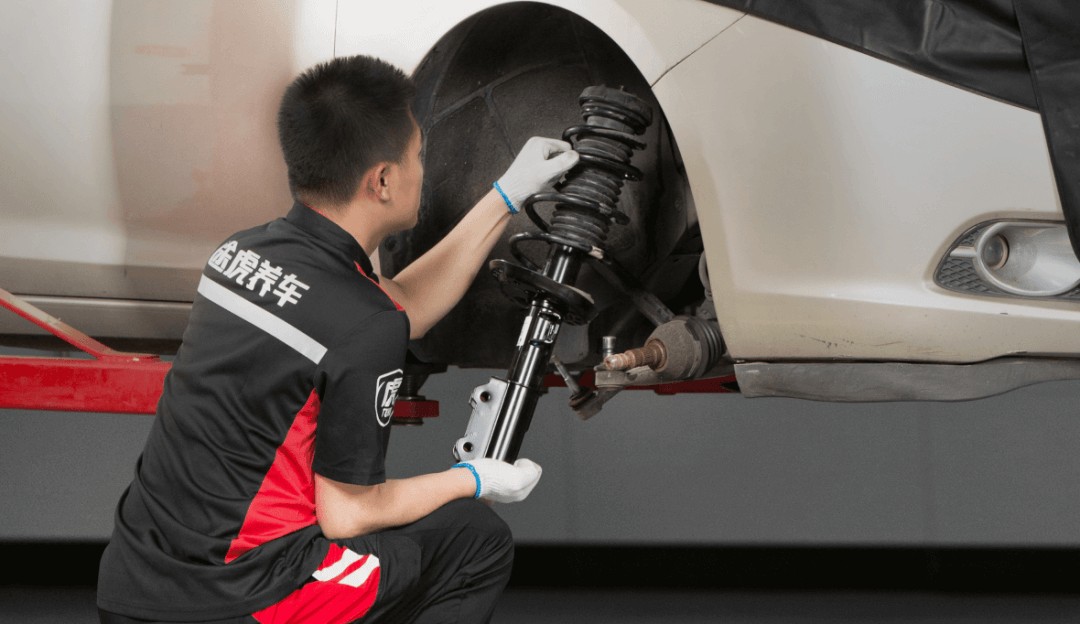 卖一辆亏一辆传统豪车经销商只剩两条路(图4)