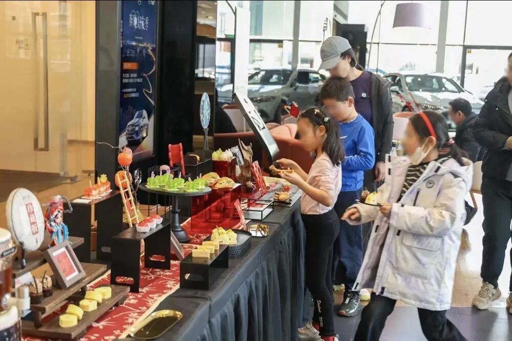 卖一辆亏一辆传统豪车经销商只剩两条路(图12)