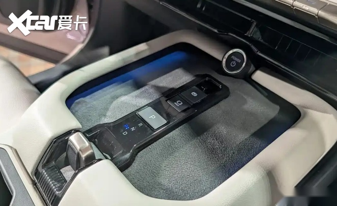 全新丰田纯电汉兰达北美发布丰田电动化加速能否华丽转身？(图9)