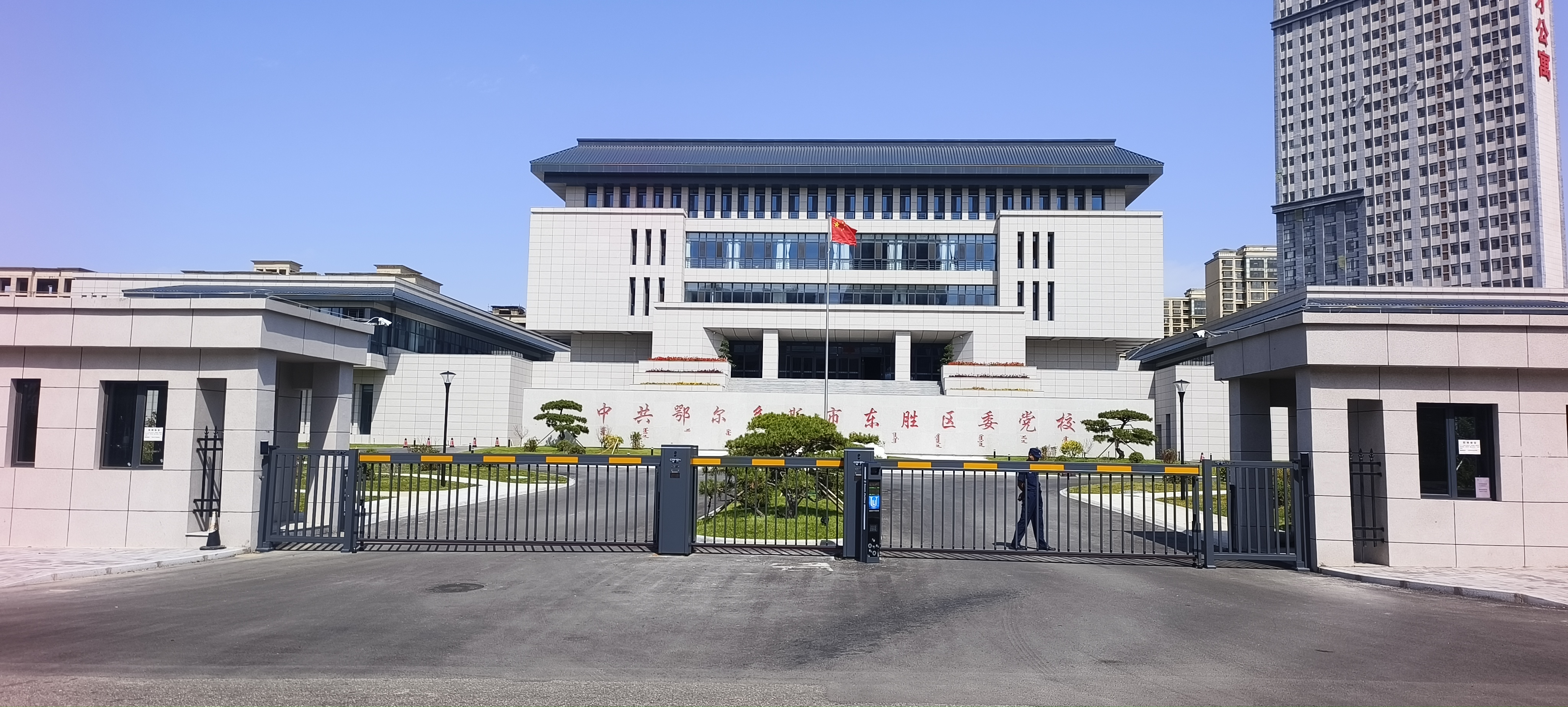 2025年下半年内蒙古快速门企业综合推荐指南：五大优质厂商深度解析(图3)