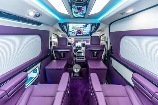 丰田海狮4S店2026款6座卫生间凯撒版带床（42~85万破冰价）(图1)