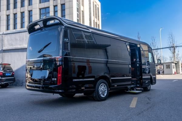 红旗国悦(7座)卫生间版价格红旗国悦最新商务车(图2)