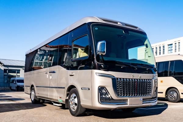 红旗国悦(7座)卫生间版价格红旗国悦最新商务车(图4)