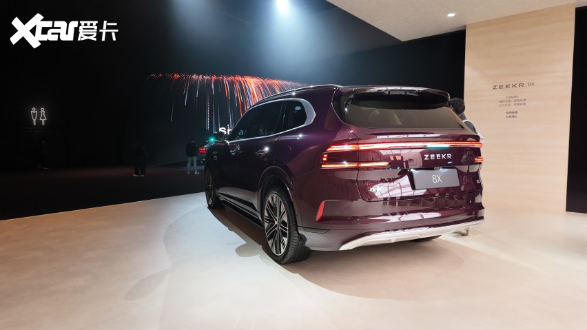 极氪8X上市限时权益售价3298-4738万(图6)