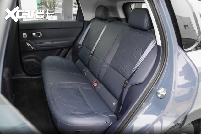 把激光雷达打到8万级零跑A10深度拆解有哪些惊喜与遗憾？(图3)